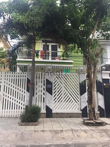 Hình ảnh Bán biệt thự 16 tỷ,10x20m,3 tấm cực mới