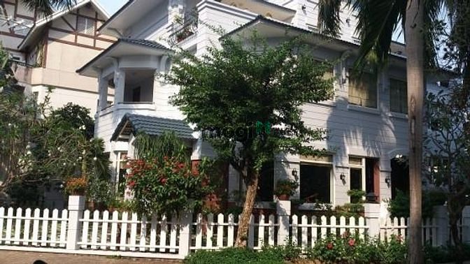 Hình ảnh Bán gấp biệt thự đơn lập phú mỹ hưng quận 7