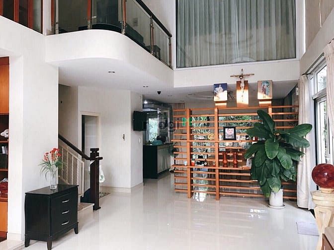 Hình ảnh Cho thuê biệt thự Hưng Thái PMH Quận 7 giá 29.5 tr/th