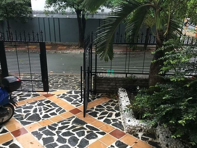 Hình ảnh Cho thuê đất trống mặt tiền Lương Đình Của P.An Phú Quận 2