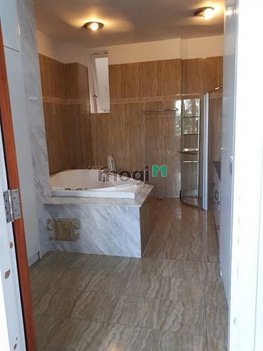 Hình ảnh Bán gấp căn nhà số 7 đường 9 P.Thảo Điền Quận 2
