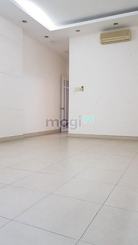 Hình ảnh Cho thuê nhà 2 lầu mặt tiền Bế Văn Đàn, P.14, Tân Bình