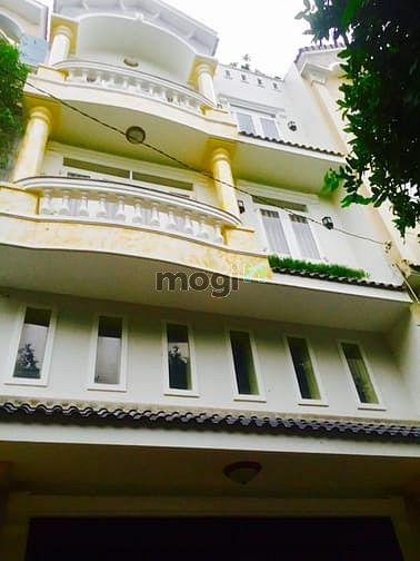 Hình ảnh Bán villa 101A Cộng Hòa, P4, Tân Bình. DT: 8 x 20m, hầm 5 tầng