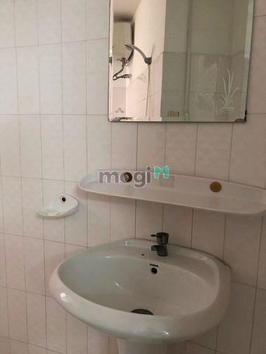 Hình ảnh Cho thuê khách sạn hẽm  Đường Cô Bắc - Phường Cô Giang - Quận 1.