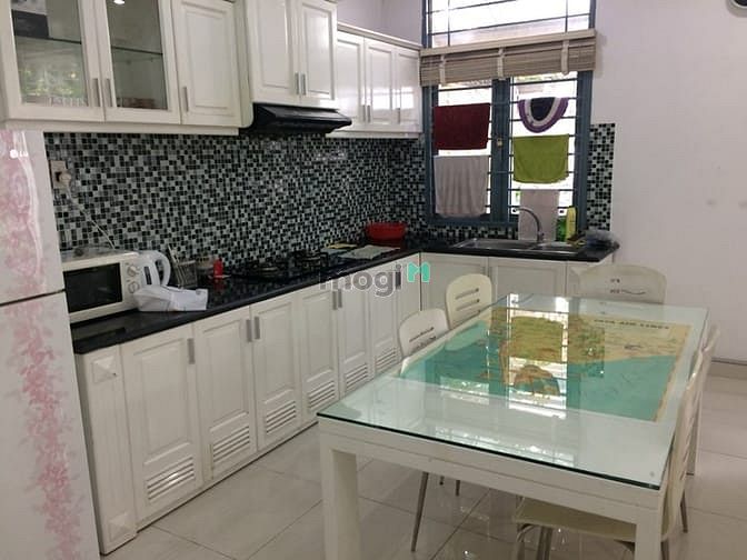 Hình ảnh Cho thuê Villa đường 33, Bình An, Quận 2, giá 45 Triệu/tháng