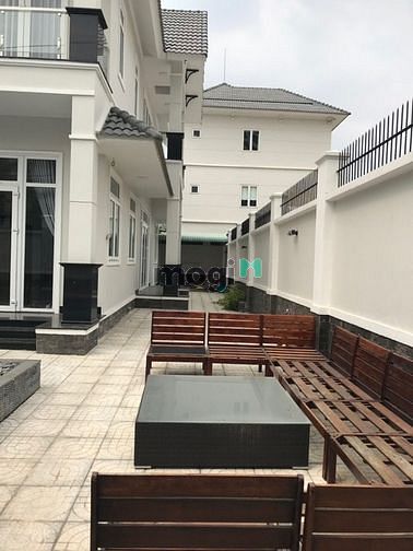 Hình ảnh Cho Thuê Villa Cao Cấp 400m2 có Hồ Bơi - Thảo ĐIền - Giá 5.000$