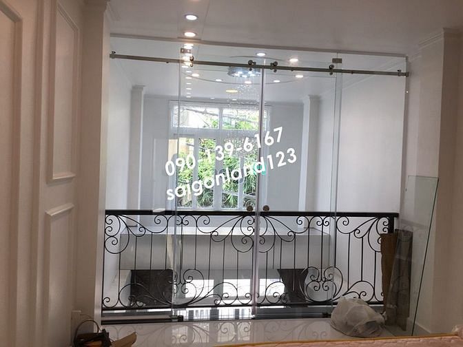 Hình ảnh Cho Thuê Villa Gần Tropic Garden , Có Sân Vườn, Quận 2