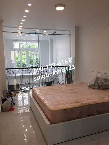 Hình ảnh Cho Thuê Villa Gần Tropic Garden , Có Sân Vườn, Quận 2