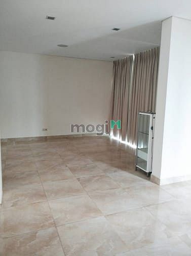 Hình ảnh Cho Thuê Biệt Thự Đẹp, Hầm, 3 lầu 4 Phòng Lớn, Bình An, Quận 2