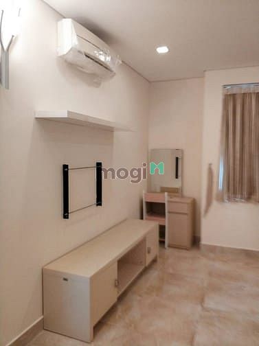 Hình ảnh Cho Thuê Biệt Thự Đẹp, Hầm, 3 lầu 4 Phòng Lớn, Bình An, Quận 2