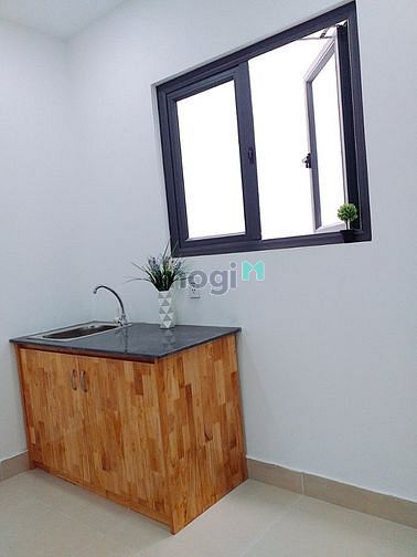 Hình ảnh Phòng mới 100% có bếp máy lạnh Wc riêng 525/11A Sư Vạn Hạnh Q10