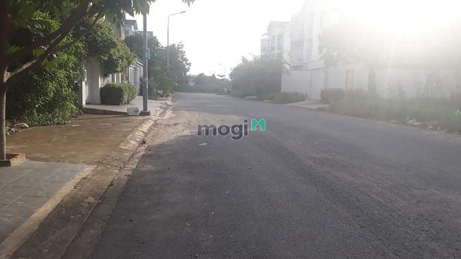 Hình ảnh Đất BIỆT THỰ đường 16m Đặng Thùy Trâm, Quận Bình Thạnh. 10x20m giá tốt
