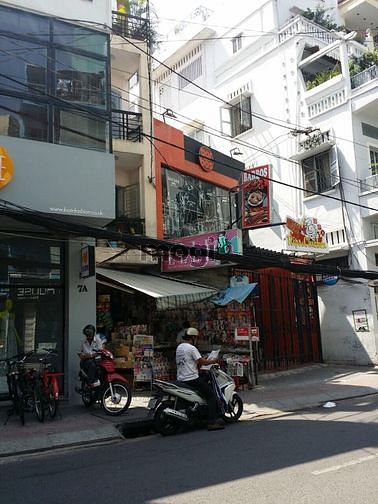 Hình ảnh Cho thuê CHDV 5 tầng CMT8 DT: 7x20m 33 phòng thang máy 110tr