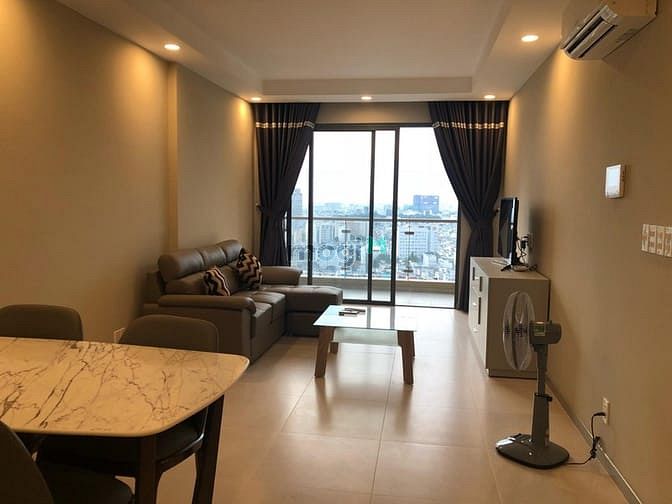 Hình ảnh Cho thuê chung cư Gold View quận 4, 90m2, view hồ bơi, full NT