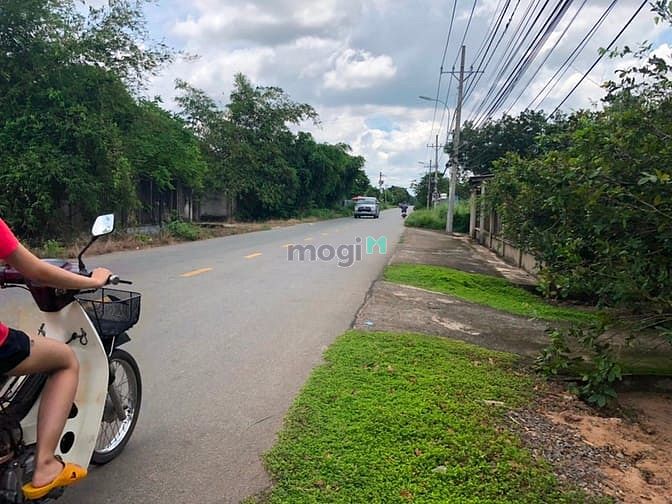 Hình ảnh Cần bán đất mặt tiền đường Bến Súc - xã An Phú - Củ Chi