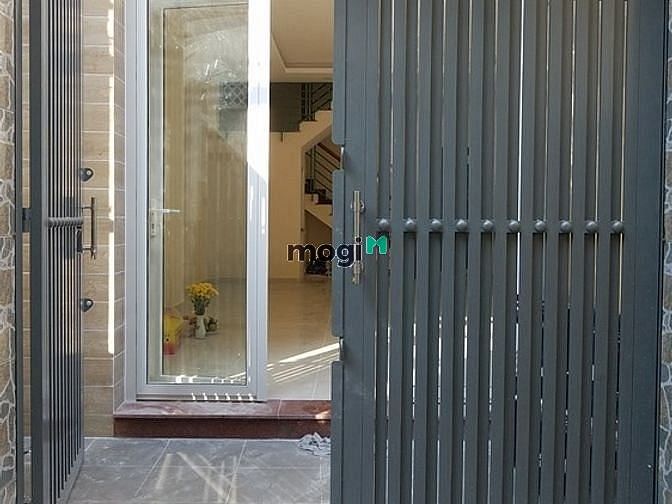 Hình ảnh Nhà nguyên căn mới xây cao cấp Quận 1