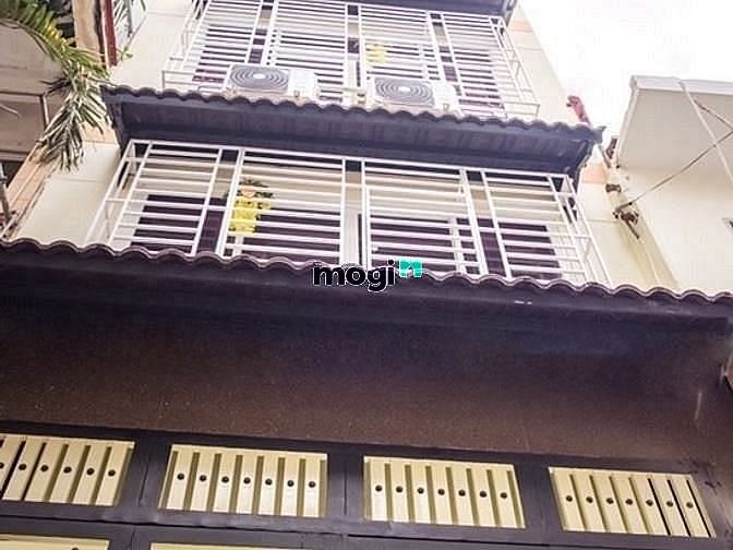 Hình ảnh Cho thuê nhà HẺM 5M đường Cô Giang, Quận 1