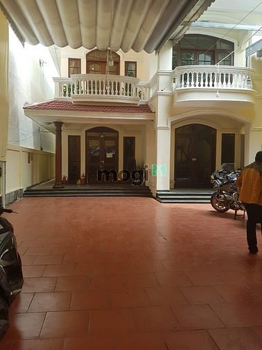 Hình ảnh có biệt thự cho thuê dt 9x20m đường D3 quận Bình Thạnh