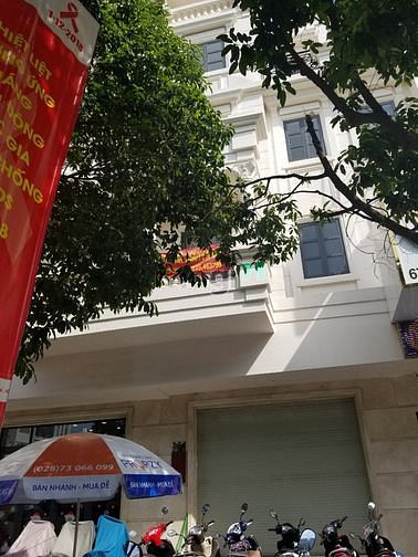 Hình ảnh cho thuê nhà dt 6x15m đường trường sơn tân bình