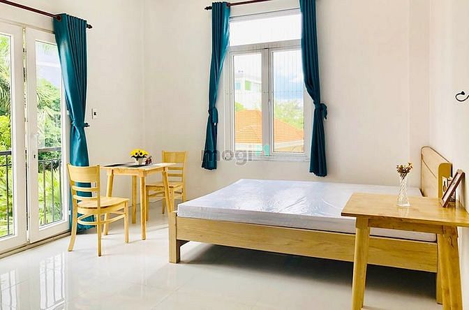 Hình ảnh Mb6623 nạp rút nhanh chóng mini Ban công thoáng mát view đẹp, full nội thất Quận 2