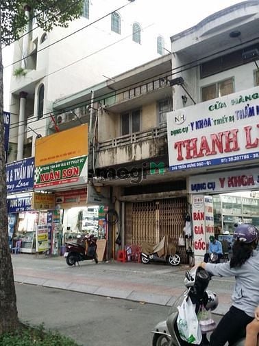 Hình ảnh cho thuê mặt tiền Hồ Tùng Mậu quận1