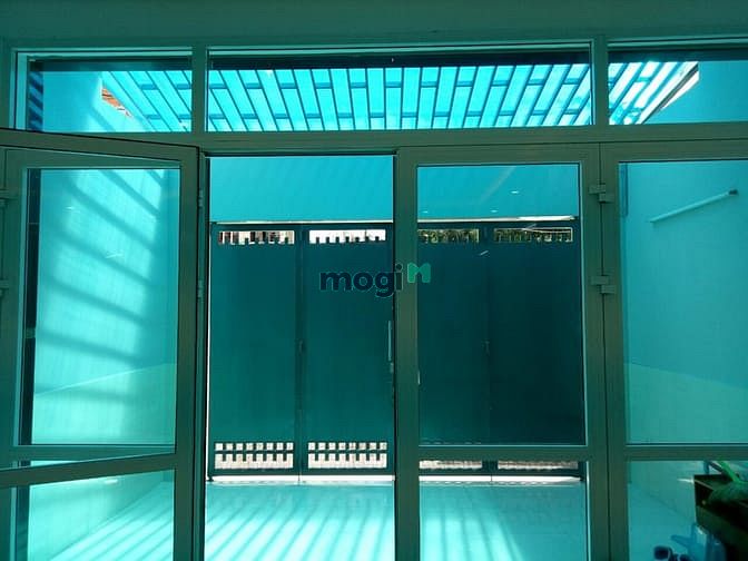 Hình ảnh MTKD- ngay chợ Tân Hương, q.Tân Phú. DT:5x20m.