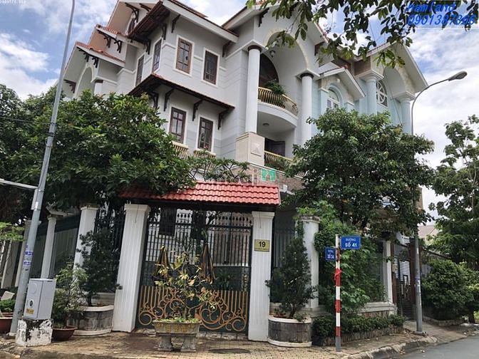 Hình ảnh Cho thuê nhà mặt mặt phố số 10A4 đường số4, quận 2