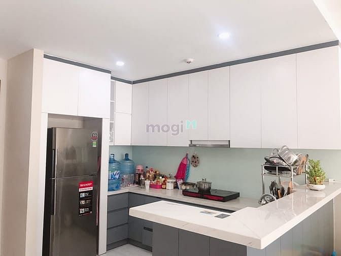 Hình ảnh Sang hợp đồng thuê chung cư The Gold View, 2PN, full nội thất, 80m2