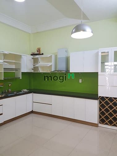 Hình ảnh có nhà cho thuê mặt tiền lý thường kiệt quận 10