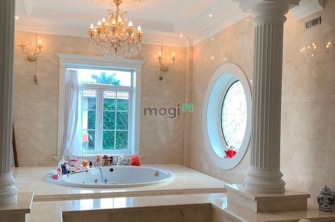Hình ảnh Cho thuê Biệt thự cao cấp Phú Gia 700m2 thiết kế Hoàng Gia, Quận 7