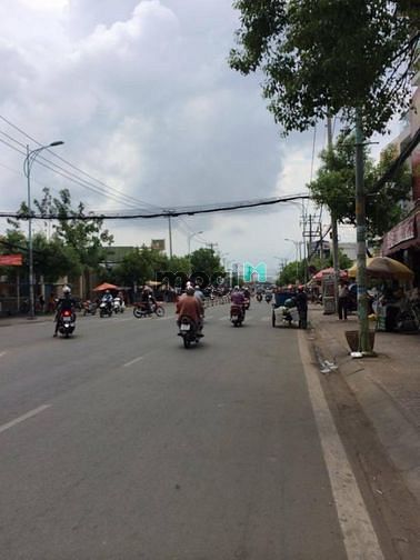 Hình ảnh Chinh chủ bán nhà hẻm 140 Lê Văn Quới Bình Tân