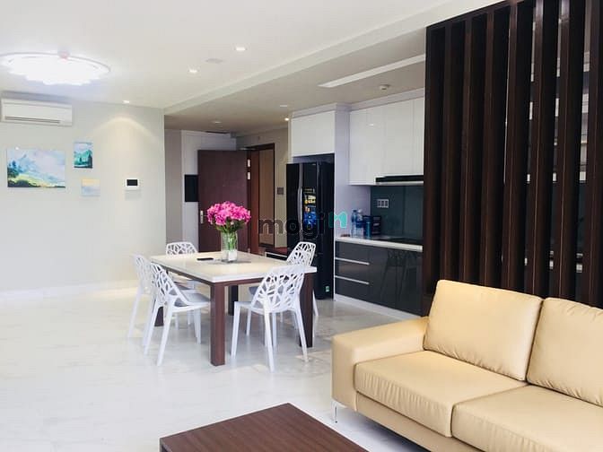 Hình ảnh Chung cư The Gold View q4 3 phòng Full nội thất 117m2 32tr/th bao phí