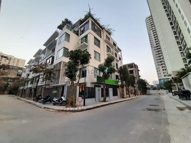 Hình ảnh Nhà Phân lô Nguyễn Tuân, Gara ô tô, Thang máy, 85m2 x 5t, giá 21 tỷ