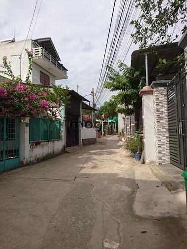 Hình ảnh Bán gấp lô đất ngay chợ cây xăng 26 tân phong giá cực rẻ chỉ 1.8 tỷ