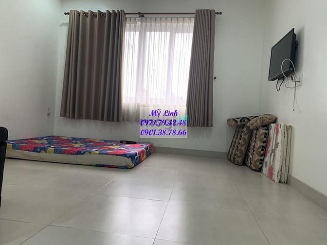 Hình ảnh Cho thuê nhà có hầm 4x20, nhà mới 99%, đầy đủ nội thất để ở.