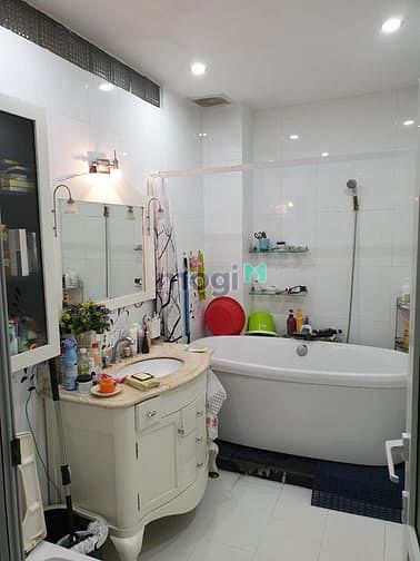 Hình ảnh Giá 2000 usd/Tháng - Villa Sau Metro - Hầm 2 lầu Cho Thuê