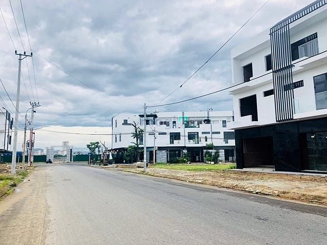 Hình ảnh Nhà phố ven sông Hàn giá Trang MB66.COM Chính Thức - MB 66 Uy Tín
