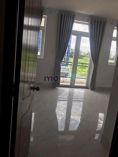 Hình ảnh Cho thuê nhà 1trệt 3 lầu TX 22