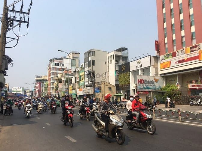 Hình ảnh Cho thuê nhà MT 177-177A Phan Đăng Lưu, P.1, PN.