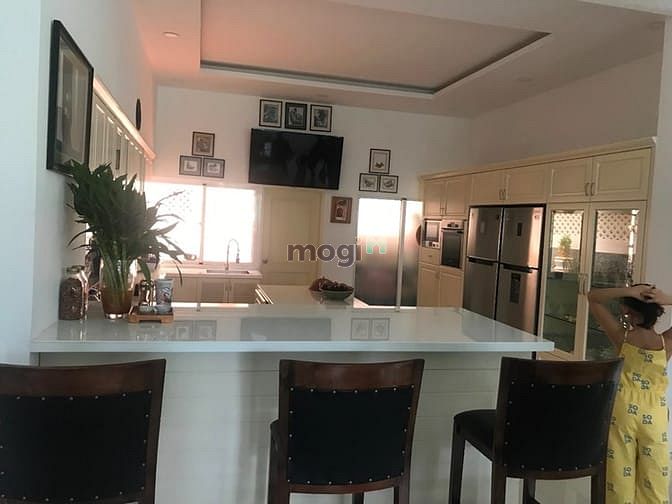 Hình ảnh Cho thuê biệt thự đơn lập Mỹ Văn 1 PMH Đường lớn giá cực thấp