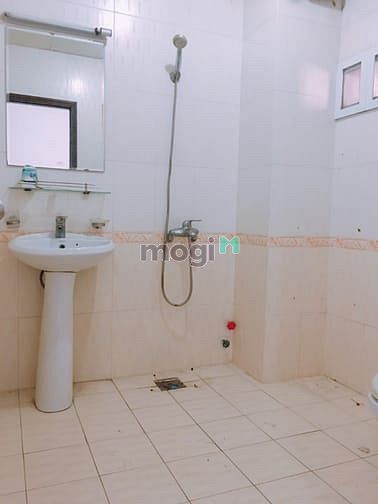 Hình ảnh Cho thuê tòa nhà mini đường bạch đằng sân bay