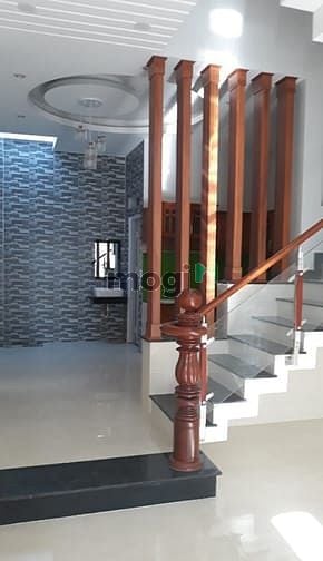 Hình ảnh Cho thuê nhà MT 66C Đỗ Bí, 2,5 lầu, vị trí đẹp, sầm uất,dân cư đông.