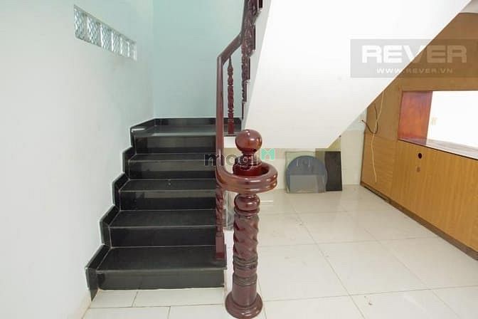 Hình ảnh Cho thuê nhà phố 3 tầng, phường Bình An, Q2