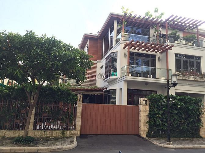 Hình ảnh Cho thuê căn biệt thự tứ lập Mỹ Phú - Phú Mỹ Hưng - Quận 7, 16x16m