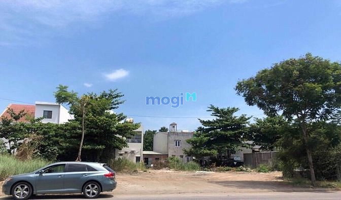 Hình ảnh Cho thuê lâu dài 300 m2 đất đường Vân Đồn,Đà Nẵng 16 tr/ tháng