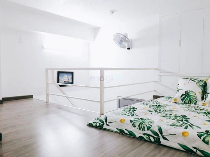 Hình ảnh Chung cư mini mới xây có gác full nội thất gần quận 4, cầu Tân Thuận
