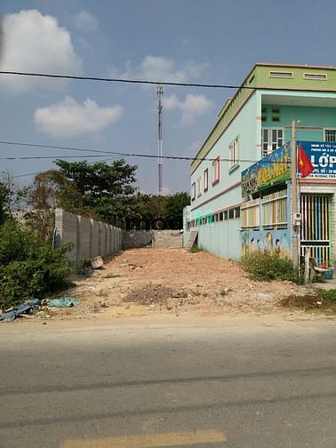 Hình ảnh Cần bán đất mặt tiền đường Trần Tử Bình - xã Tân Thông Hội - Củ Chi