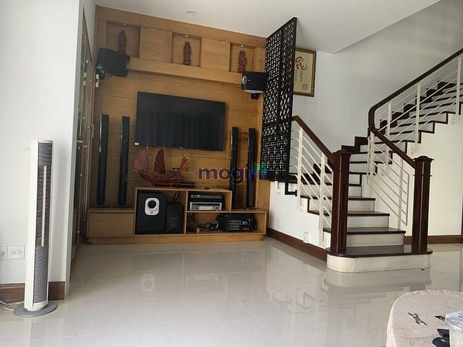 Hình ảnh 🌽Villa Phan Bá Vành Cho Thuê 10x20m2 Trệt 3 Lầu _P. TML _Quận 2