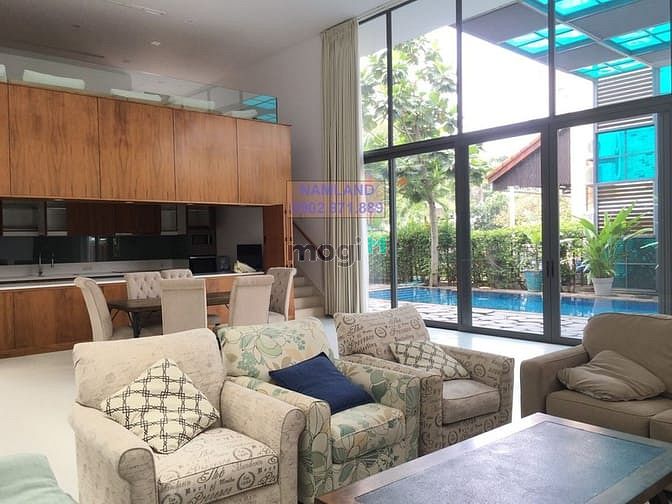Hình ảnh Villa thiết kế Châu Âu đường Phạm Công Trứ ,TML , Quận 2