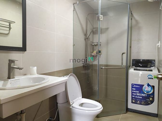 Hình ảnh Cho thuê CH studio tầng 9,có ban công thoáng mát,30 m2 giá chỉ 7 tr/th
